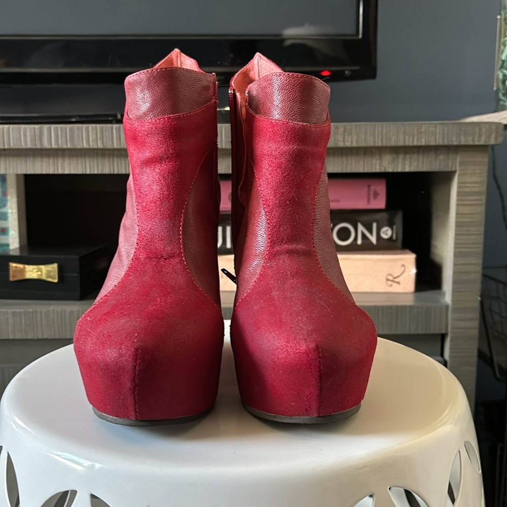 Boots🔥 - Picture 3 of 7
